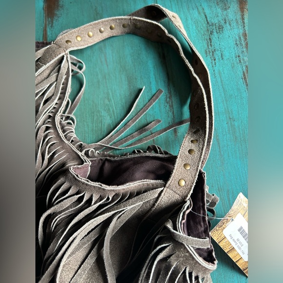 R & J fringed hobo bag. - Picture 5 of 5